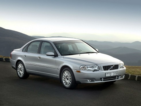 2003 Volvo S80 Front