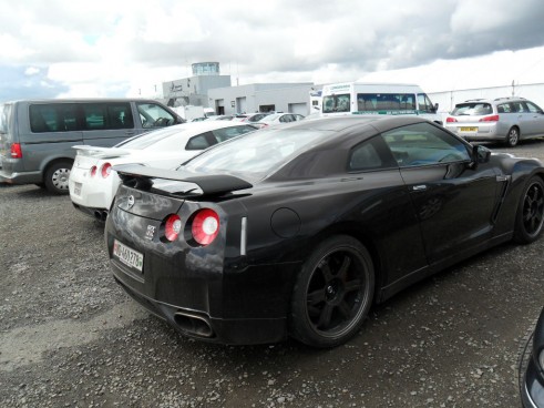 Nissan GTR Spec V Side