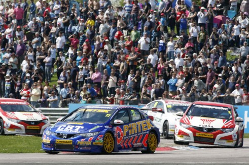 BTCC 2013 - Yuasa Honda Pirtek Honda Action - carwitter