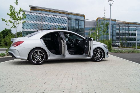 Merceds Benz CLA AMG Sport - Doors Open - carwitter.jpg
