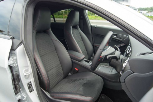 Merceds Benz CLA AMG Sport - Drivers Seat - carwitter.jpg