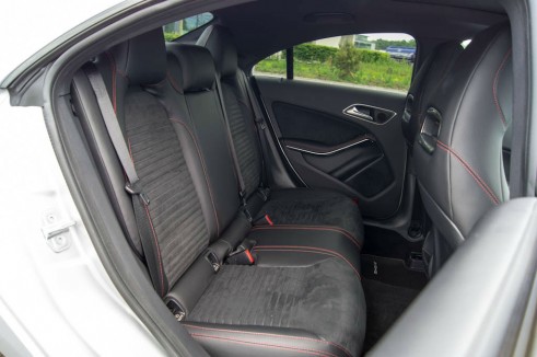 Merceds Benz CLA AMG Sport - Rear Seats - carwitter