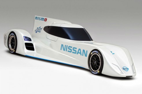 Nissan ZEROD RC Le Mans 2013 Front - carwitter