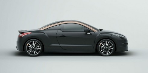 Peugeot RCZ R Black Side - carwitter