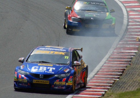 Pirtek Honda Civic - Oulton Park BTCC 2013 - carwitter