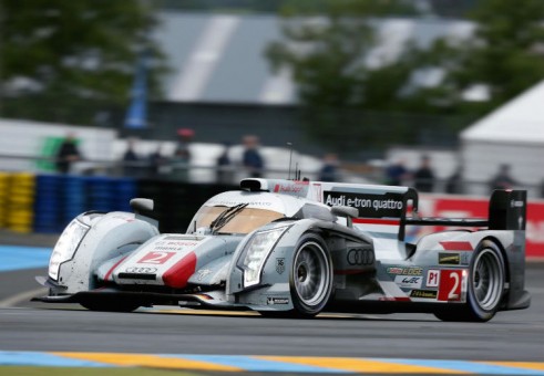 2013 Winning Le Mans Audi R18 e-tron Goodwood 2013 - carwitter