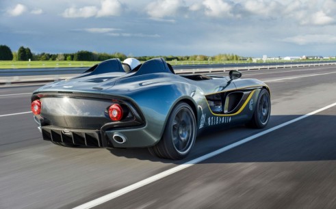 Aston Martin CC100 Speedster Concept Rear Goodwood 2013 - carwitter