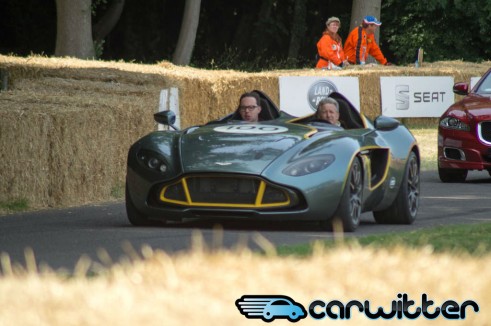 Goodwood FoS 2013 - Aston Martin CC100 Speedster - carwitter