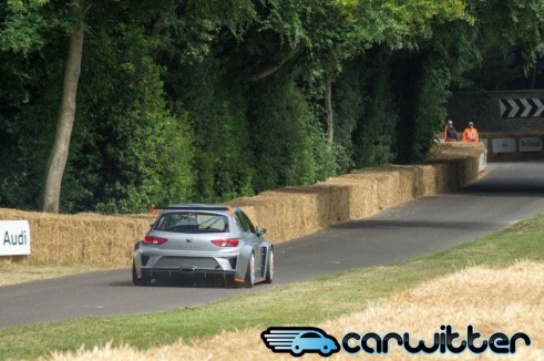 Goodwood FoS 2013 - Seat Leon Cup Racer Rear - carwitter