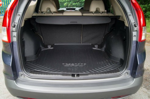 Honda CRV Review Boot - carwitter