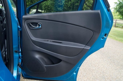 Renault Captur Review Rear Door Card - carwitter