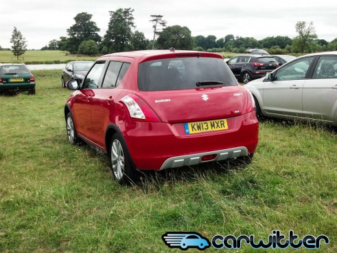 Suzuki Swift 4x4 Spotted Rear - carwitter