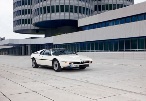 BMW M1 Front Angle - carwitter
