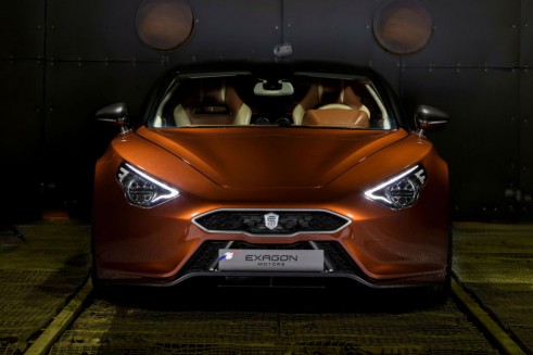 Exagon Furtive eGT Front - carwitter