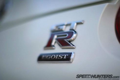 Nissan GTR Egoist Badge Speedhunters.com - carwitter