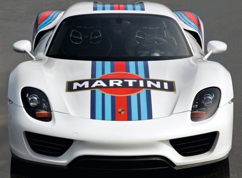 Porsche 918 Spyder front - Carwitter