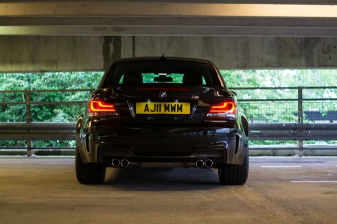 BMW 1M Rear - carwitter