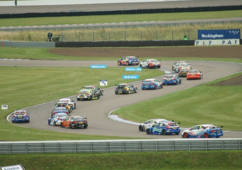 BTCC 2013 Rockingham Action - carwitter