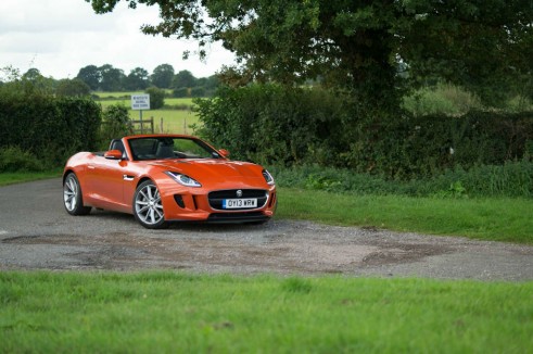 Jaguar F-Type V6 Review - Front Angle - carwitter