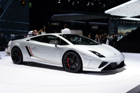 Lamborghini Gallardo LP 570-4 Squadra Corse Side Angle - carwitter