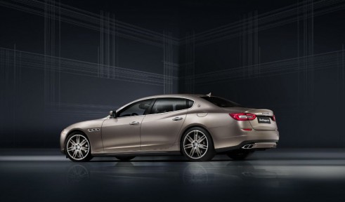 Maserati Quattroporte Ermenegildo Zegna Limited Edition Side Rear - carwitter