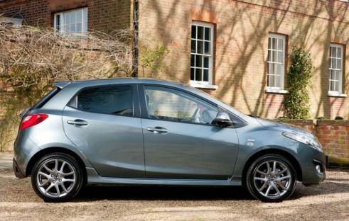 Mazda 2 Venture Edition Side - carwitter