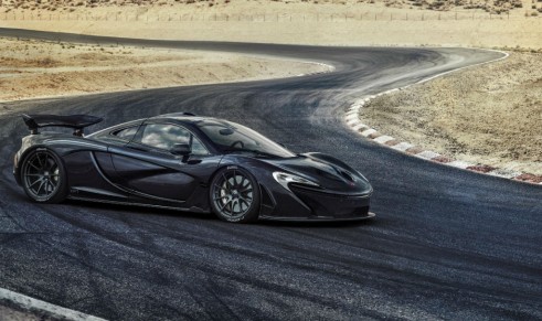 McLaren_P1_Extreme Heat Test On Track Side - carwitter