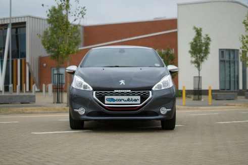 Peugeot 208 GTI Review Front - carwitter