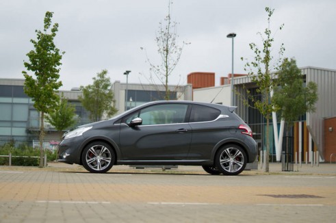 Peugeot 208 GTI Review Side On Low - carwitter