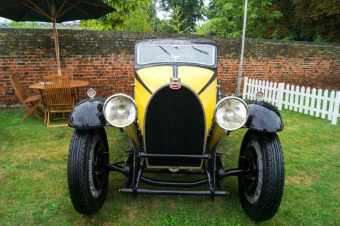 Salon Prive 2013 - Bugatti Type 46 Front - carwitter