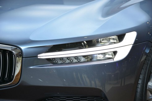Volvo Concept Coupe Headlight - Frakfurt Motor Show 2013 - carwitter