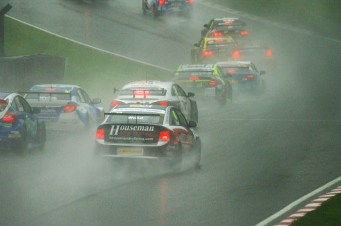 BTCC 2013 Brands Hatch Final - Start - carwitter