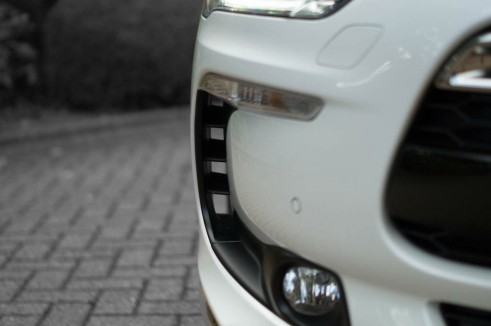 Citroen DS5 Review - Front Trim Detail - carwitter
