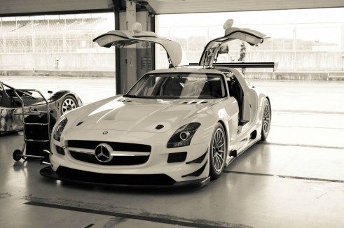 Mercedes SLS GT3 Eurotech - Front Angle - carwitter