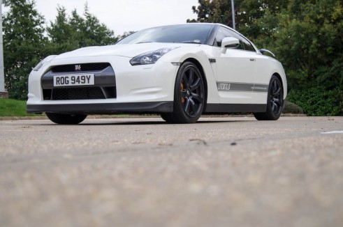 Nissan GTR Litchfield White Front -carwitter