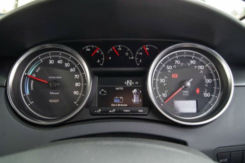 Peugeot 508 RXH Review - Dials - carwitter