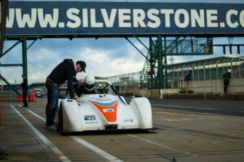 Radical SR3 RS Experience Mad Silverstone - Getting In