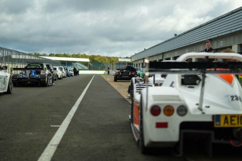 Radical SR3 RS Experience Mad Silverstone - Pit Lane Queue