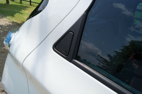 Renault ZOE Review - Rear Door Handles - carwitter