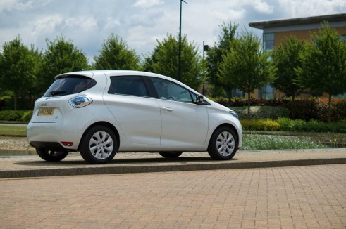 Renault ZOE Review - Rear Side Angle - carwitter