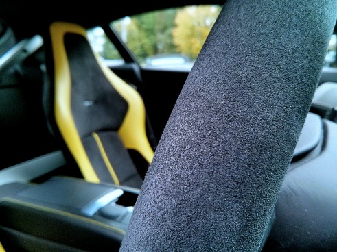 V12VantageSInterior3_Carwitter_