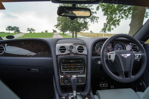 2013 Bentley Continental GT Review - Dashboard - carwitter