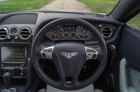 2013 Bentley Continental GT Review - Steering Wheel - carwitter