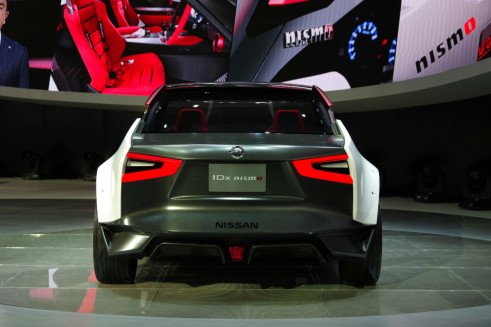 IDx_Nismo_Nissan Concept - Rear - carwitter