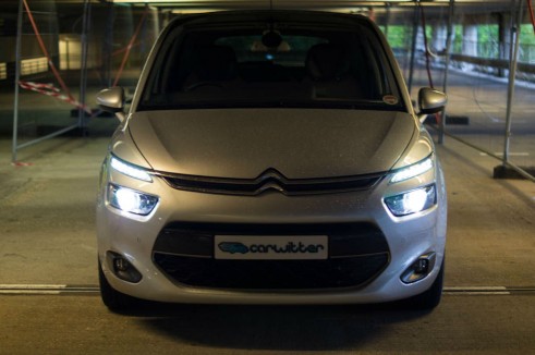 2013 Citroen C4 Picasso Review - Front Up Close - carwitter