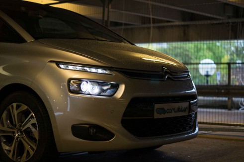 2013 Citroen C4 Picasso Review - Headlight Detail - carwitter