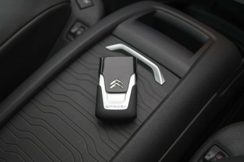 2013 Citroen C4 Picasso Review - MultiCity Connect - carwitter