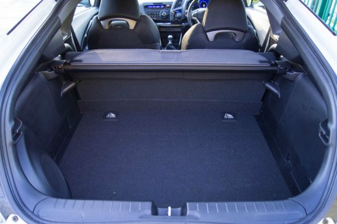 2013 Honda CRZ Review - Boot - carwitter