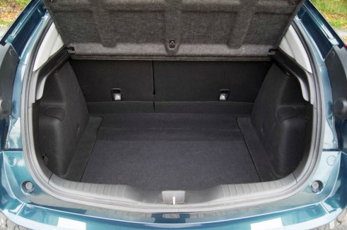 2013 Honda Civic Review - Boot - carwitter