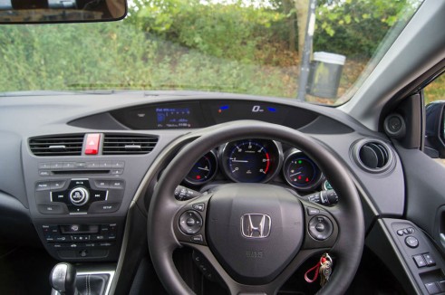 2013 Honda Civic Review - Displays - carwitter